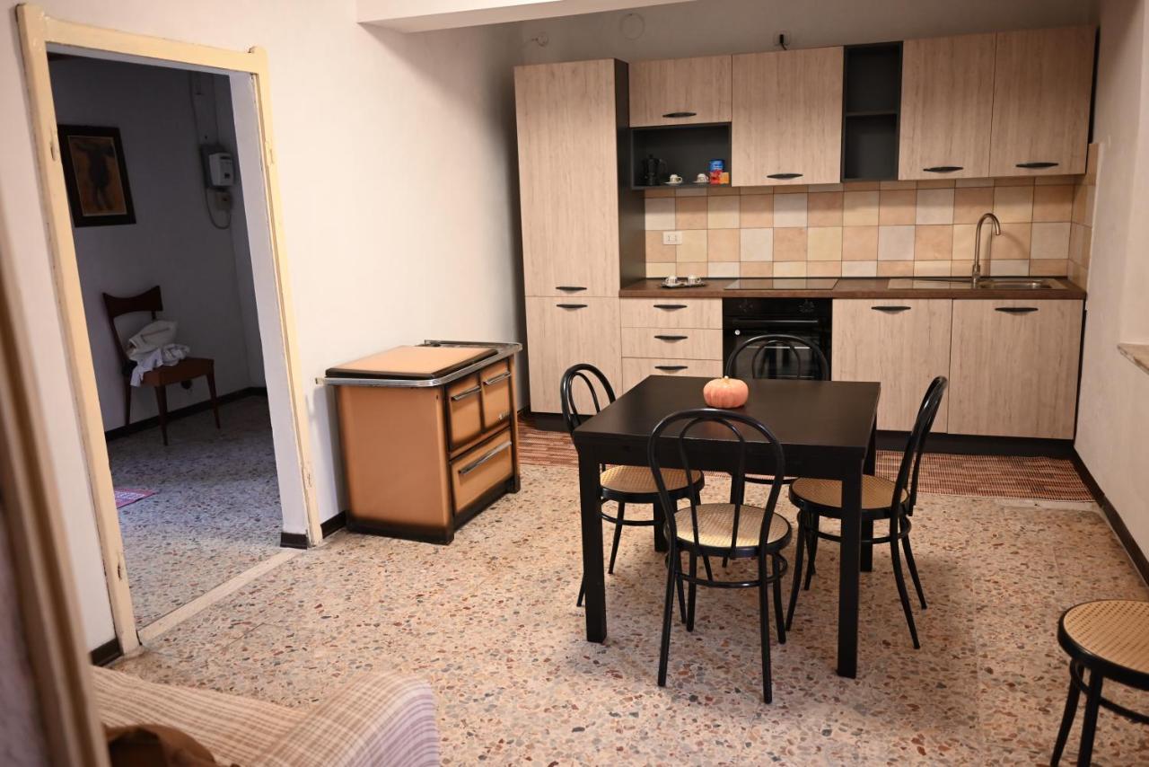Casa Di Lisa Apartment Ozzano Monferrato Екстериор снимка